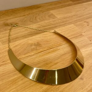 Pamela stel guld choker.