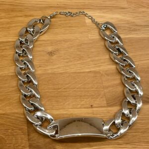 Kim silver kedje choker.