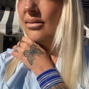 Carola brett armband med strasstenar