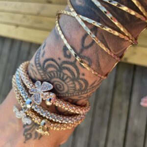 Isabelle armband med fjäril