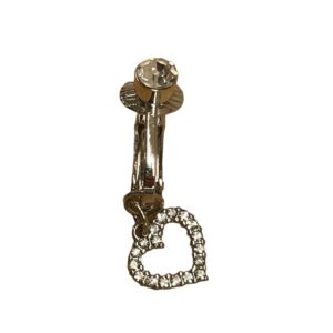 Fake navel piercing 