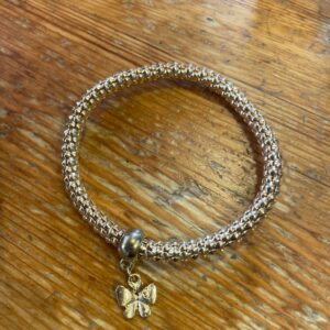 Isabelle armband med fjäril.