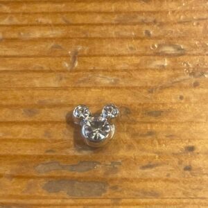 Fake piercing 