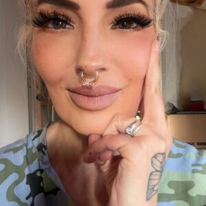 Fake septum piercing