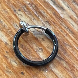 Fake piercing ring