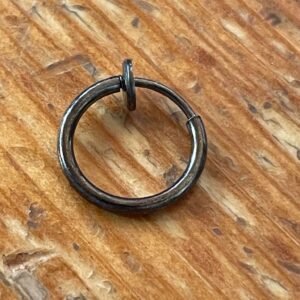 Fake piercing ring