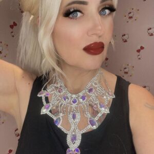 Marilyn maffigt strasshalsband med mycket bling