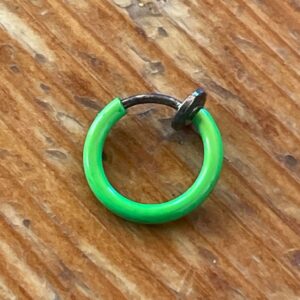 Fake piercing ring