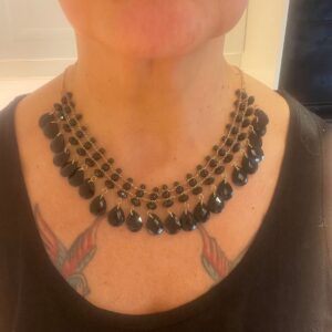 Michelle vackert halsband.