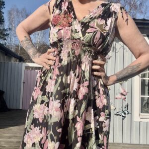 Klänning Queen of flowers