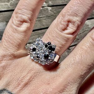 Ring Hello Kitty Svart