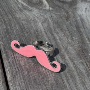Ring Mustasch Pink