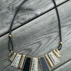 Halsband Pamela
